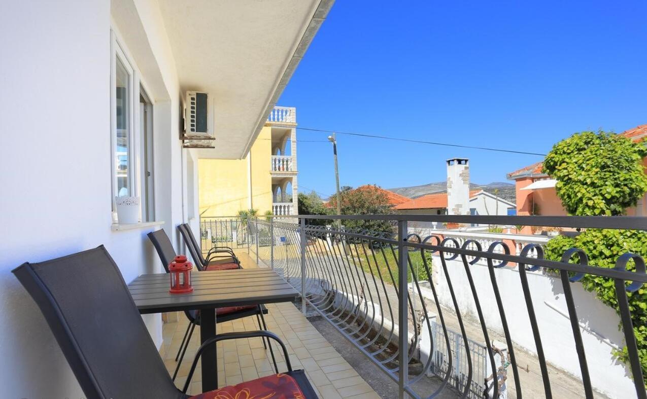 Katja Apartment Trogir Eksteriør billede