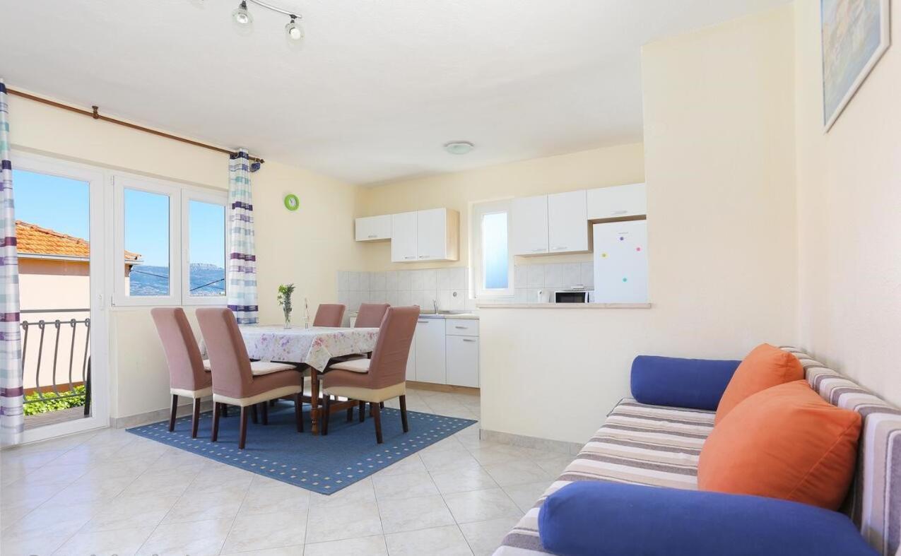 Katja Apartment Trogir Eksteriør billede