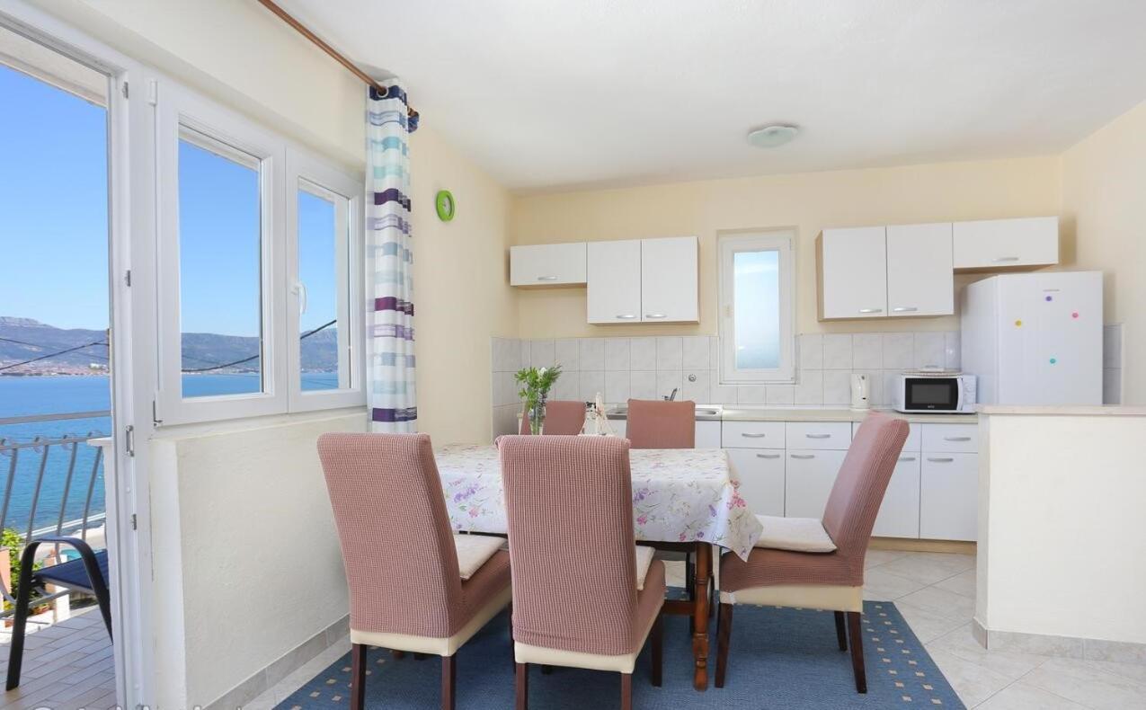 Katja Apartment Trogir Eksteriør billede