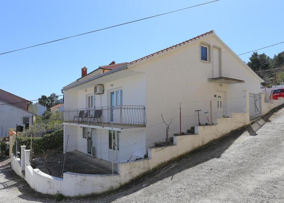 Katja Apartment Trogir Eksteriør billede